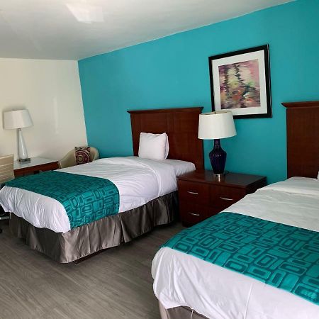 Howard Johnson By Wyndham Atlanta College Park Buitenkant foto