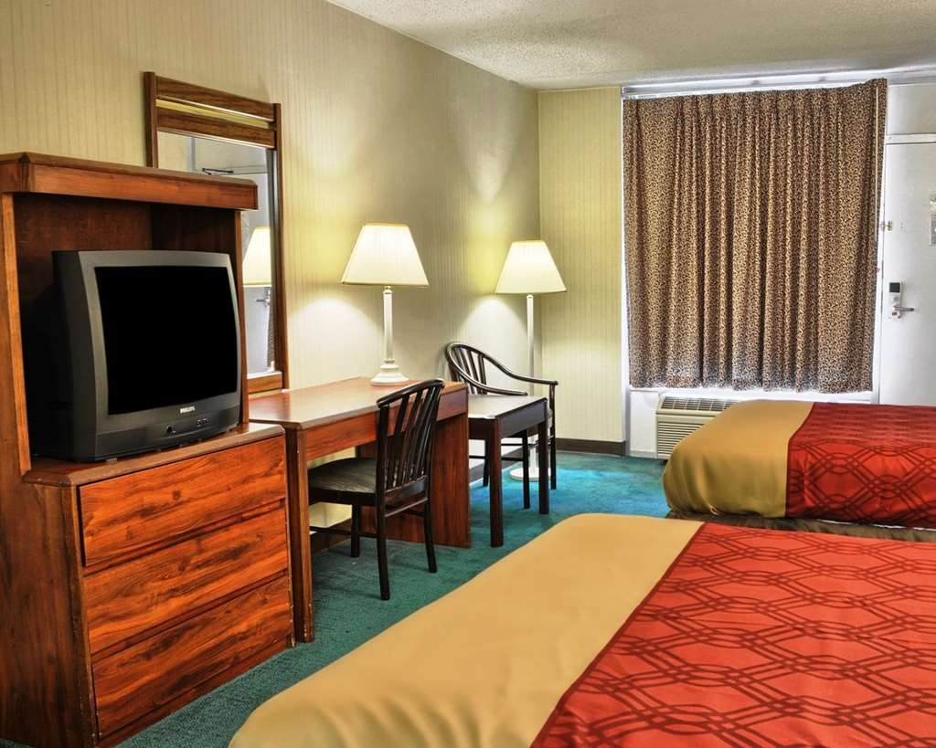Howard Johnson By Wyndham Atlanta College Park Kamer foto
